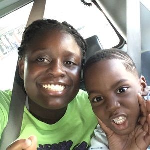 Meet your Posher, Olivia